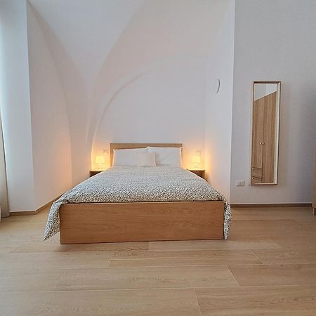 La Casa Sull Arco Bed and Breakfast Lucera Buitenkant foto