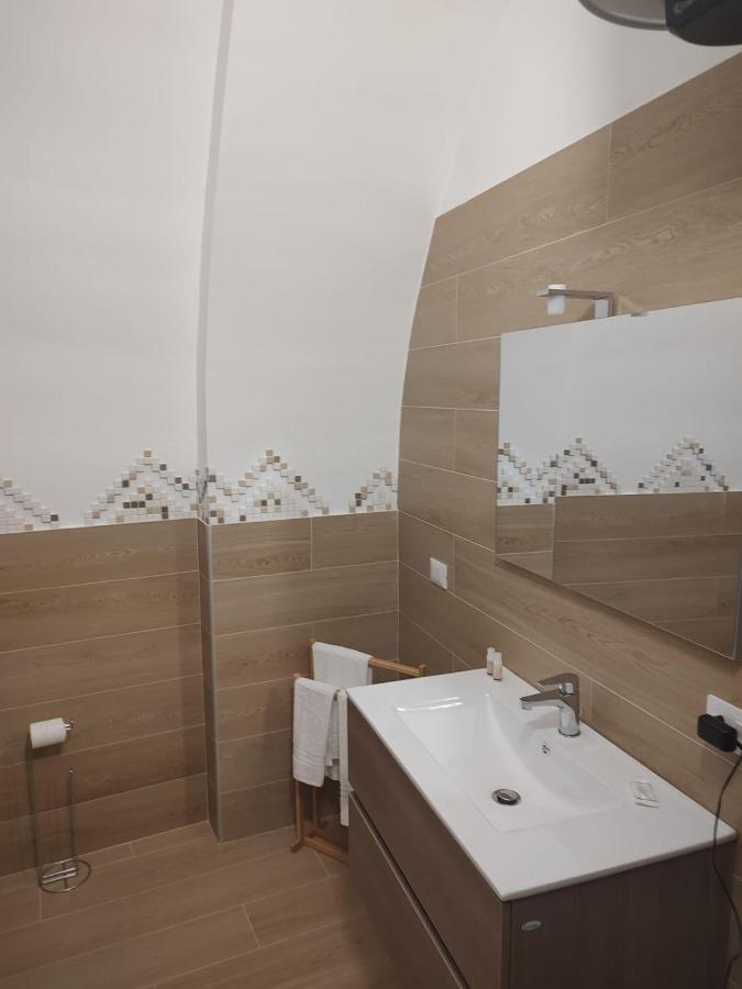 La Casa Sull Arco Bed and Breakfast Lucera Buitenkant foto